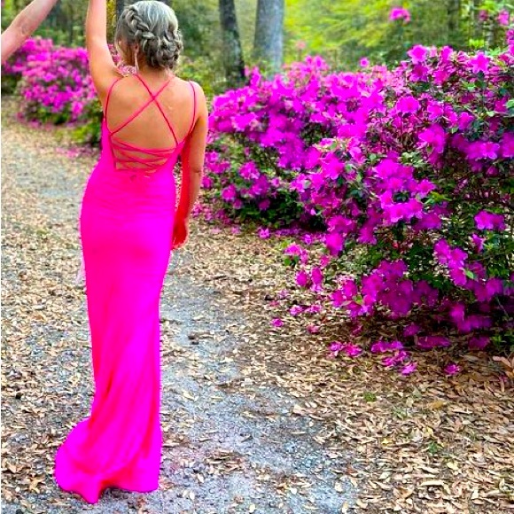 Amanda’s Collection @ Foxy Lady Prom dress or pageant dress only worn 1x - Picture 2 of 13